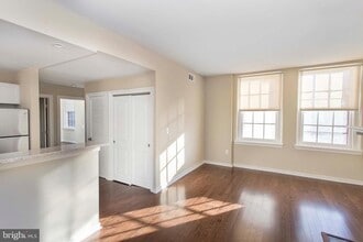 532 Spruce St in Philadelphia, PA - Building Photo - Building Photo