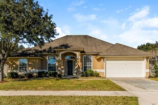 9461 Maidstone Mill Dr E in Jacksonville, FL - Building Photo