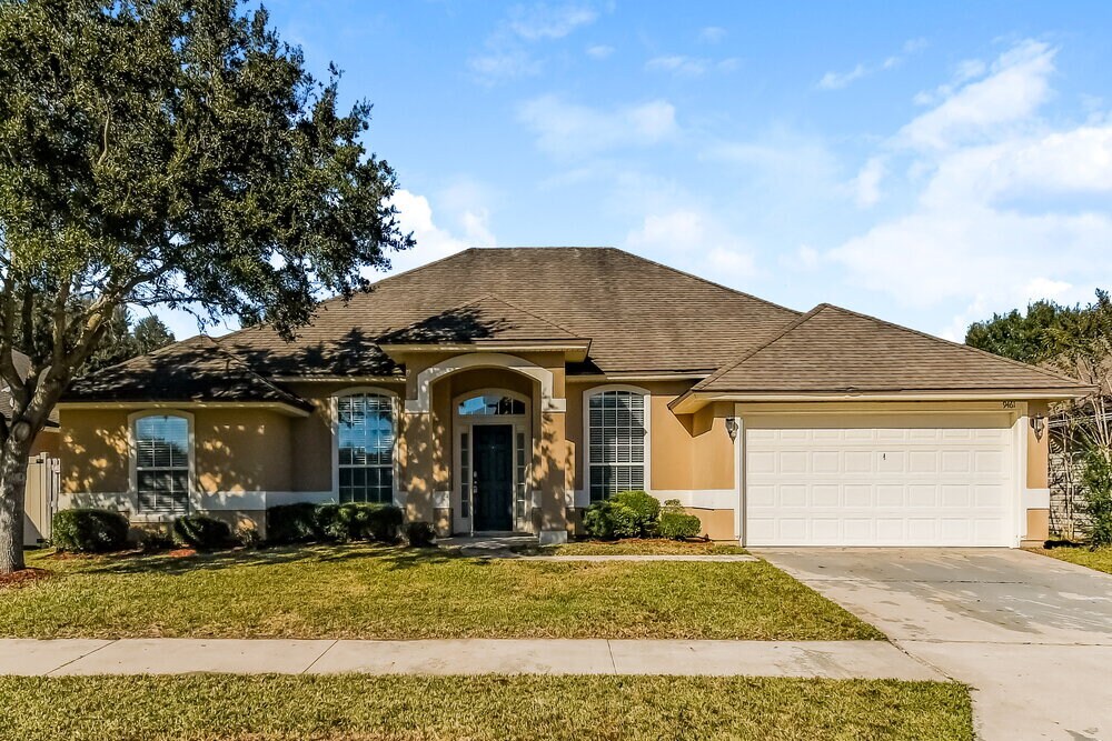 9461 Maidstone Mill Dr E in Jacksonville, FL - Building Photo
