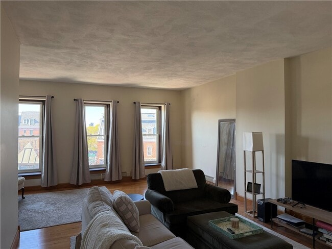 287 Gregory St in Rochester, NY - Building Photo - Building Photo