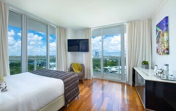 2889 McFarlane Rd, Unit SI ID1240604P in Miami, FL - Building Photo - Building Photo