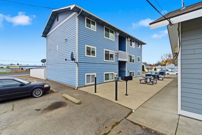 2914 N Hogan St in Spokane, WA - Building Photo - Building Photo