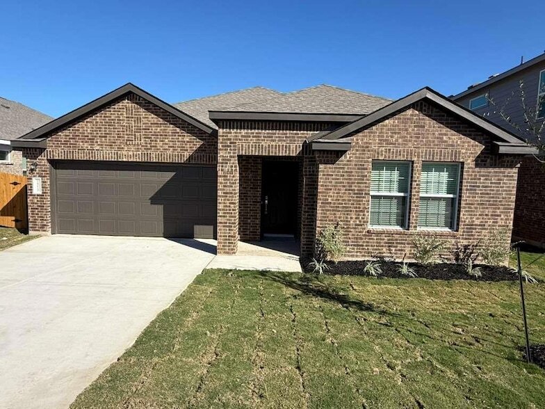 18020 Lark Sparrow Dr in Pflugerville, TX - Foto de edificio