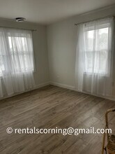 184 W Pulteney St in Corning, NY - Building Photo - Building Photo