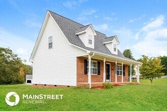 110 S Twin Hill Rd in Clemmons, NC - Building Photo - Building Photo