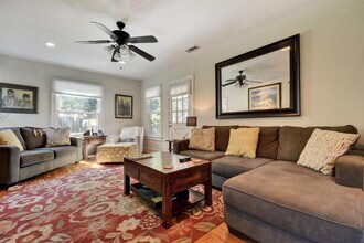 4108 Sinclair Ave in Austin, TX - Building Photo - Building Photo