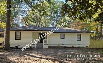 3519 Oak Rd in Memphis, TN - Building Photo