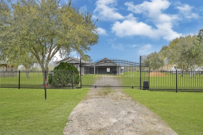 property at 5902 Cr-675