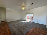 3046 Alicia Ln in Kingman, AZ - Foto de edificio - Building Photo