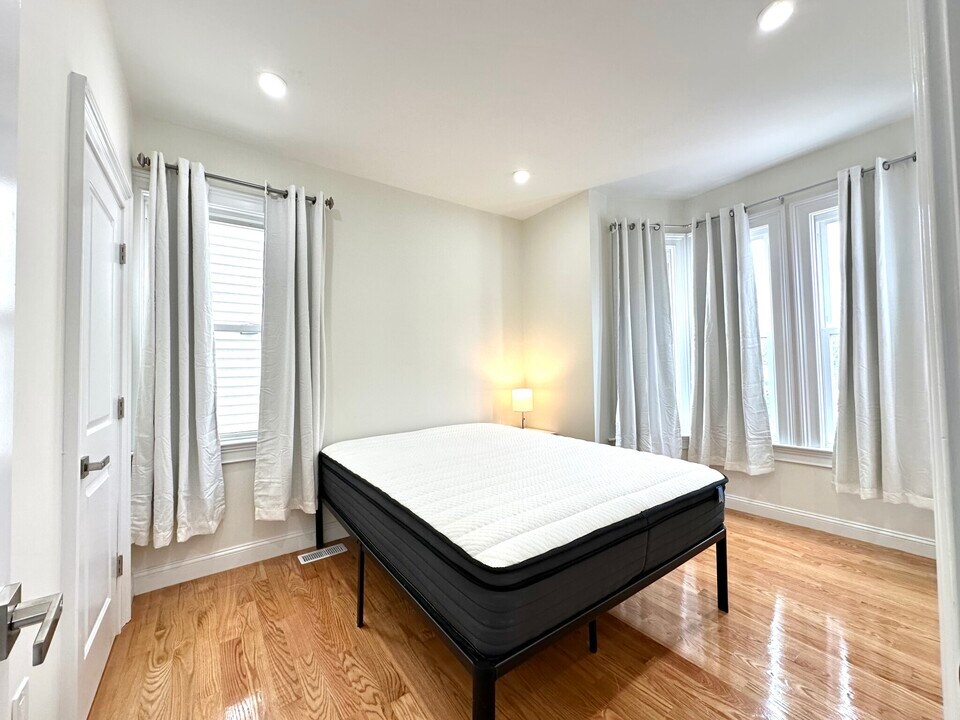 11 Burrell St, Unit 1 in Boston, MA - Building Photo