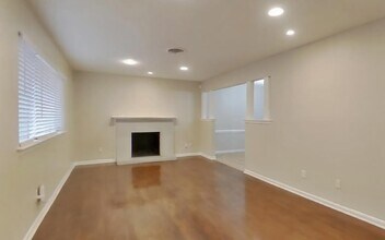 2608 Olympia Ct in Arlington, TX - Building Photo - Building Photo