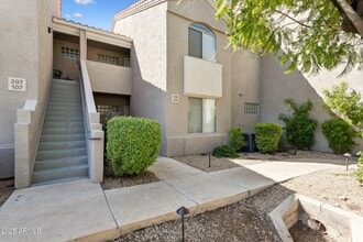 5249 E Shea Blvd in Scottsdale, AZ - Building Photo - Building Photo