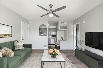 Palomar West in El Paso, TX - Foto de edificio - Building Photo