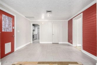 2144 N Madelyn Ave in Tucson, AZ - Building Photo - Building Photo