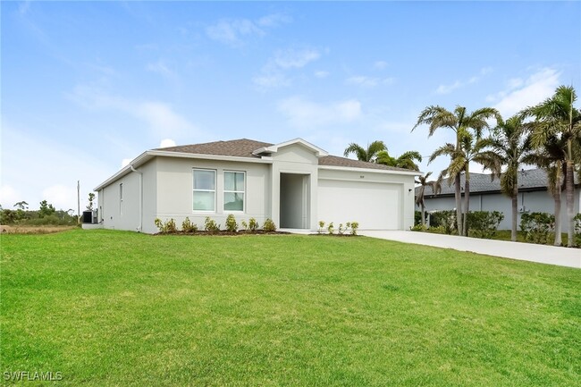3919 NW 41st St in Cape Coral, FL - Building Photo - Building Photo