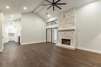 2602 Centaurus Dr in Garland, TX - Building Photo - Building Photo
