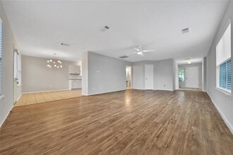 7214 Cool Spring Ct in Magnolia, TX - Building Photo - Building Photo