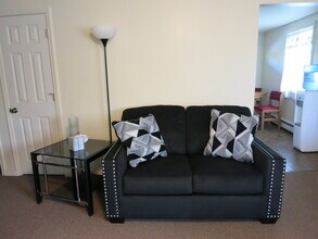 2066 Jackson St in North Pole, AK - Building Photo - Building Photo