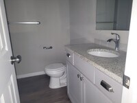 451 S Longbranch Dr photo'