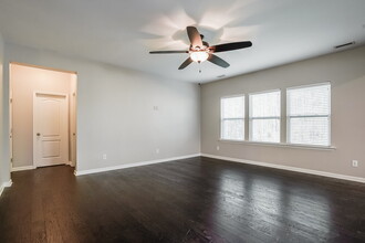 1641 Fern Hollow Trail in Wake Forest, NC - Building Photo - Building Photo