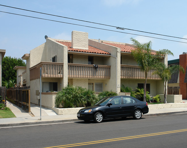 16772 Sims St in Huntington Beach, CA - Building Photo - Building Photo