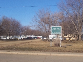 34 pad Mobile Home Park in Tracy, MN - Building Photo