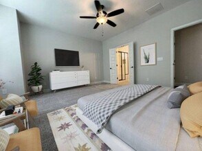 2056 Harvest Pond Cir in Suwanee, GA - Building Photo - Building Photo