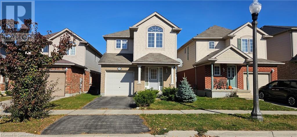 456 Beaumont Cres in Kitchener, ON - Building Photo