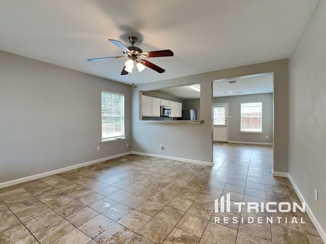 21618 Rain Leaf Ct in Humble, TX - Foto de edificio - Building Photo