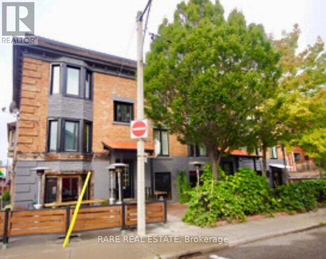 property at 196 Robert St