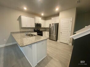 24271 Alydar Lp in Daphne, AL - Building Photo - Building Photo