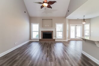 480 Saddlechase Dr in Bremen, GA - Building Photo - Building Photo