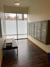 3970 N Interstate Ave, Unit #403 in Portland, OR - Foto de edificio - Building Photo