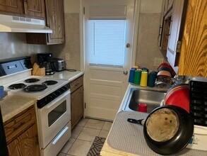 8 King Ave, Unit 2 in Medford, MA - Building Photo - Building Photo