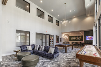 Maddox Hills in San Antonio, TX - Foto de edificio - Interior Photo