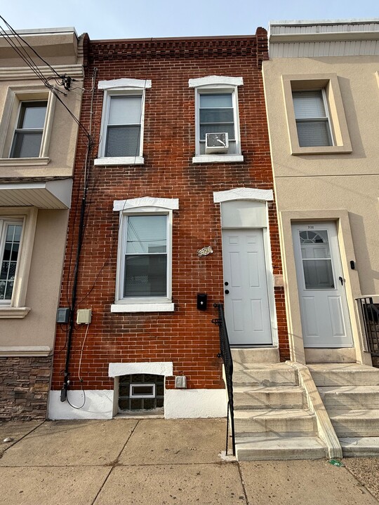 3128 Almond St in Philadelphia, PA - Building Photo