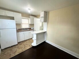 4341 Pinewood Ave in West Palm Beach, FL - Building Photo