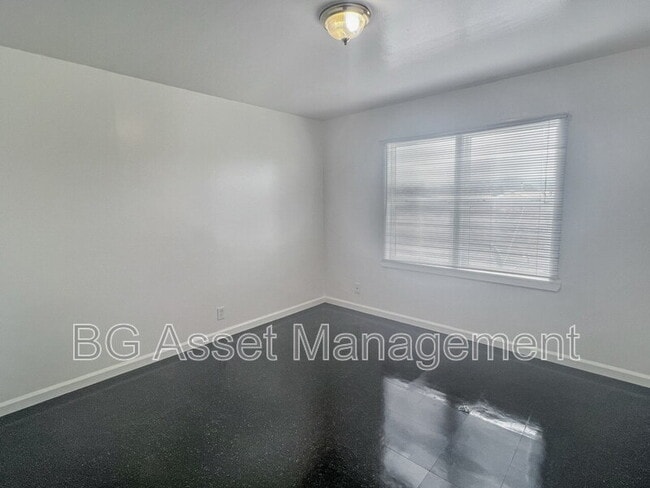 1329 Dunn Ave in Richmond, CA - Building Photo - Building Photo