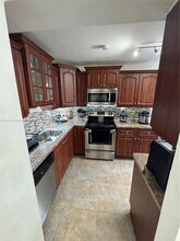 1570 W 46th St in Hialeah, FL - Building Photo - Building Photo