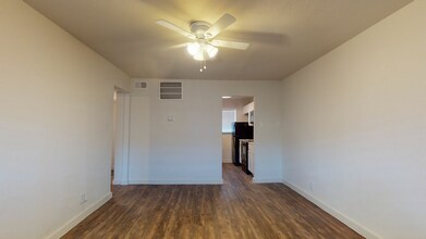 Pergola at Bishop Ridge in Dallas, TX - Building Photo - Building Photo