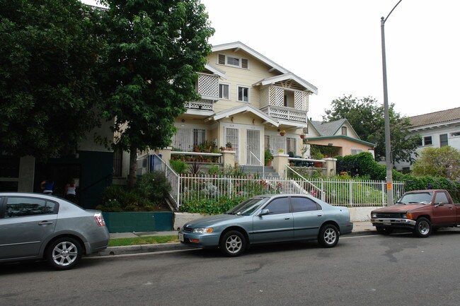 228 S Vendome St in Los Angeles, CA - Building Photo - Building Photo