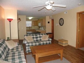 20 Cherry Ct in North Liberty, IA - Building Photo - Building Photo