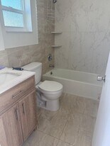 1844 Adams St in Hollywood, FL - Building Photo