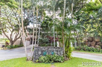 343 Hobron Ln in Honolulu, HI - Building Photo - Building Photo