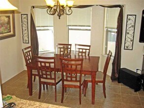 11313 Northview Dr in El Paso, TX - Building Photo - Building Photo