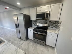 508 Means Ct in Fort Pierce, FL - Building Photo - Building Photo
