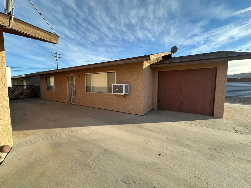 61885 Verbena Rd in Joshua Tree, CA - Building Photo