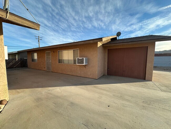 61885 Verbena Rd in Joshua Tree, CA - Building Photo - Building Photo