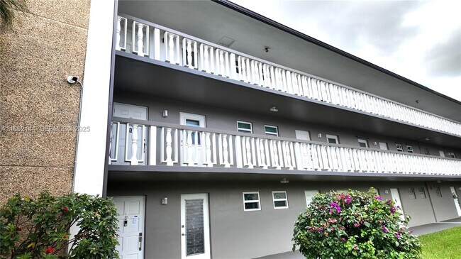 property at 5200 Washington St