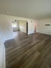 1537 Boones Lick Rd in St. Charles, MO - Building Photo - Building Photo